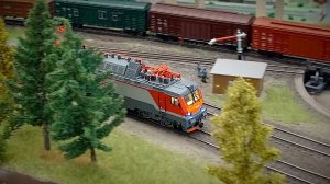 Маленькие поезда как настоящие! Видео про поезда модели для детей и взрослых