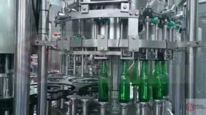 Испытания оборудования для розлива яблочного сидра. Производительность до 2000 бут в час.