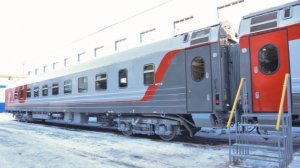 Десять пассажирских поездов задерживаются после пожара на СвЖД