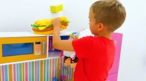 Пол это ЛАВА! Игра для детей!