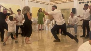 Ах эта свадьба пела и плясала