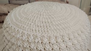 Вязаные пуфы, ковры, корзинки для вашего интерьера под заказ