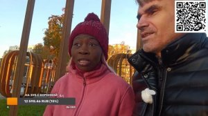 Анн отсматривает комменты. Стрим Онлайн