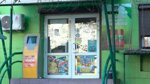 Жители многоквартирного дома на улице Владикавказская, 29 жалуются на круглосуточный магазин