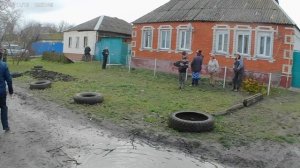 Пристраивал кухню,разбило дом.