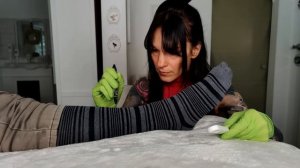 Терапия стимуляцией ASMR — активация мышц рук и уникальный осмотр стоп