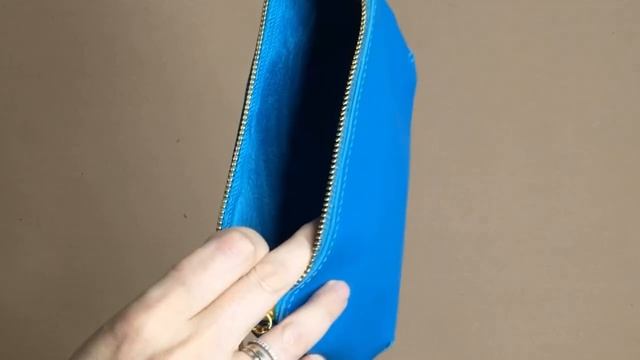 Бирюзовая косметичка из натуральной кожи "Твоя"