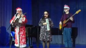 «Новогодней Казани огни» Слова: Альбина Абсалямова Музыка: Диляры Залялиевой