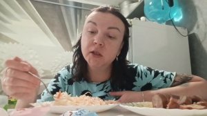 РАСПАКОВКА FIX PRICE И МУКБАНГ/ ПРОБУЮ ВКУСНЯШКИ