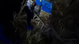 Т-40 вытаскивает Т-40 из болота