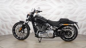 Harley-Davidson Breakout vin 5HD1YEZ55RS015269