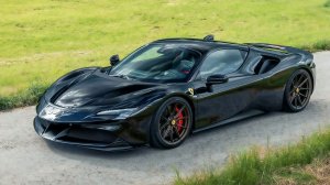 Новый Ferari SF 90 обзор интерьера и экстерьера.