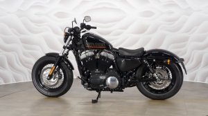 Harley-Davidson XL1200 vin 5HD1LC3E9EC429753