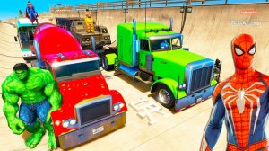 Человек-паук и Грузовики прыжки на рампе Ветряная мельница! Супер гонки на гоночных грузовых машинах