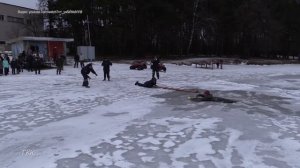 Спасатели предупреждают: в период ледостава выходить на лёд нельзя