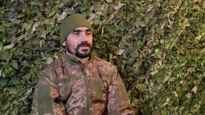 Командиры ВСУ пытаются убить сдающихся в плен боевиков под Красноармейском