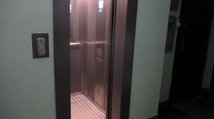 Музыкальный лифт КМЗ-(Сириус) под. №8 @ г. Москва, ул. Домодедовская, д. 7к2-8 (2578)