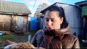 Топлю баню🧖♀️Беда никогда не приходит одна 🤦♀️