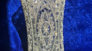 Ваза со стразами ручной работы