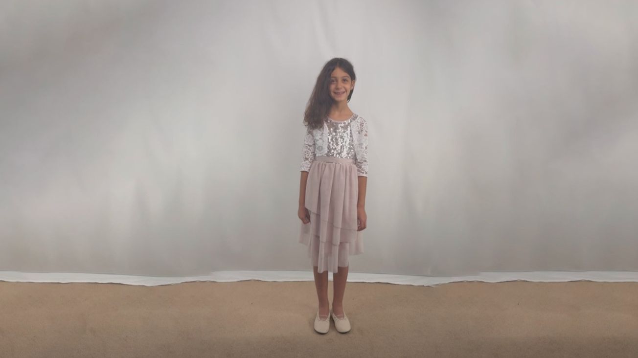 Неаполитанская народная песня в обр. Г. Мёллера "Счастливая"