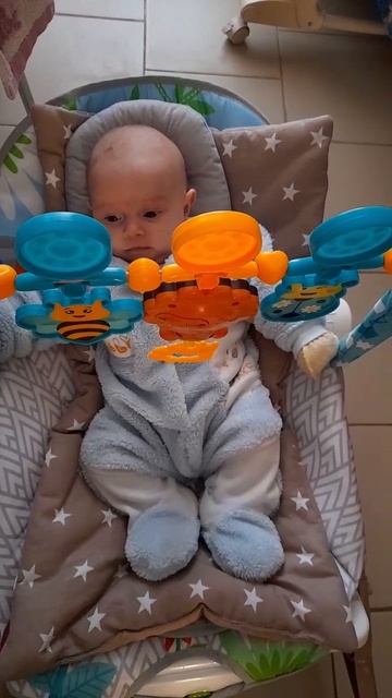 2 месяца, 3 дн. ( 25 сен.2022) в шезлонге.