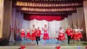 Танец Варенька. Образцовый ансамбль Новый день.Внучка Диана танцует