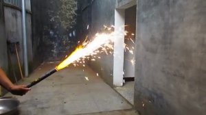 Фонтан_ручной_40_секунд_Hand_Flame_Maxsem_HF-01