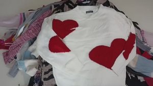 Лот 1413 Джемпер Свитер Женский Германия 980ркг КРЕМ 11,8кг 35ед