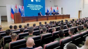 Встреча Вячеслава Федорищева с самарскими студентами-участниками Парада Победы в Москве