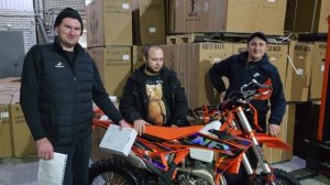 Поздравляем Дмитрия с мотоциклом YB300 т:89612934363 с 10.00 до 20.00