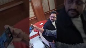 День рожденье спонсора благотворительного фонда красного креста Манедип, Индия