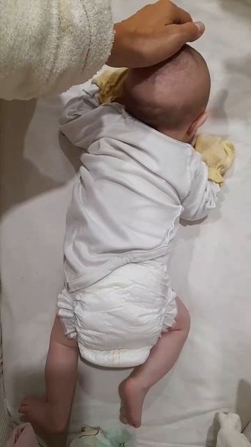 2 мес., 5 дн.( 27 сен.2022) Пытается ползти