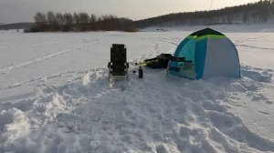 Щука на жерлицы /Озеро Иремель / Много народу после моего ролика , разбили всю дорогу (Архив )