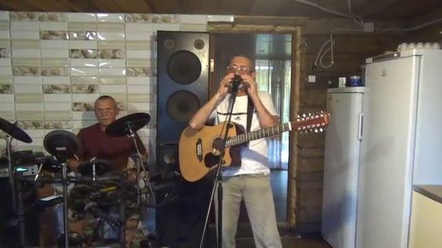 Брат работает.Медведица. смотреть онлайн