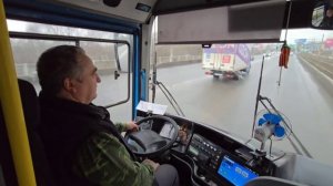 16 ноября пассажиры автобуса №30 и водитель Сергей Савельев спасли пожилого мужчину, потерявшего соз