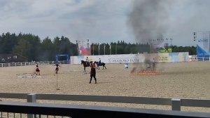 Шоу с огнем и лошадьми от Ассоциации рабочей выездки