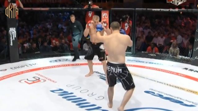 Устрашающий Тяж из России  Лучшие Нокауты Сергея Павловича