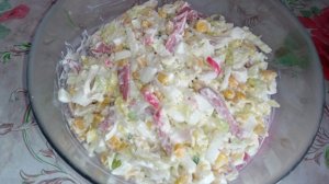 ОЧЕНЬ ВКУСНЫЙ САЛАТ" ИЗ ТОГО ЧТО БЫЛО"