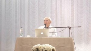 Кого можно считать своим отцом