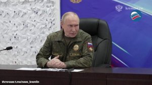 Путин: Эти люди, сидя на золотых горшках, вряд ли думают о судьбе страны и простых людей Украины