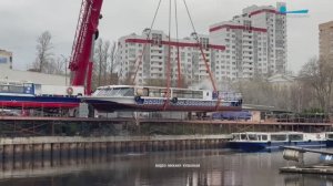 Сны о навигации. Где и как зимуют петербургские речные трамвайчики