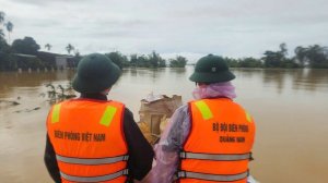 Около 40 человек погибли при наводнении во Вьетнаме