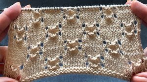 НЕЖНЫЙ НЕСЛОЖНЫЙ УЗОР