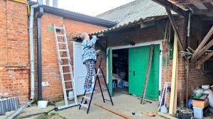 894 Живём на развалинах.Вроде ничего и не делаем.