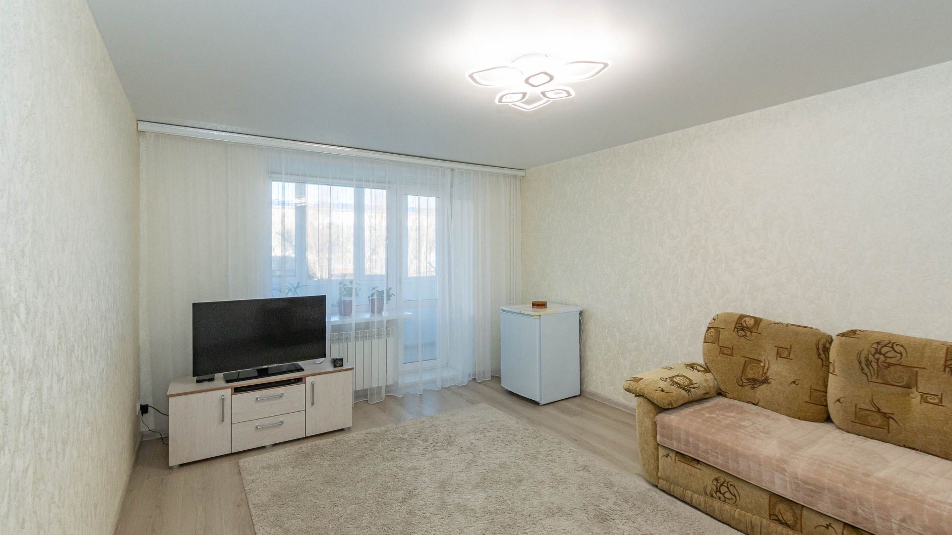 микрорайон Крутая Горка, Крутогорская улица, 16 смотреть онлайн