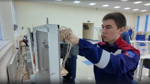 Электромонтёры ОЭМК выступили в конкурсе профессионального мастерства.