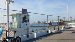 Сочи в конце ноября-2025, мы обалдели: шикарная летняя погода, набережная битком, народ купается