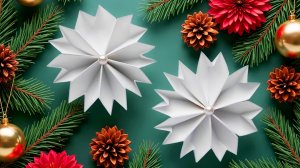 Объемная снежинка из бумаги ❄️ Новогодние поделки