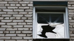 Обломки беспилотника ВСУ повредили кирпичный завод в Славянске-на-Кубани