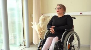 Девушка на инвалидной коляске: изменить взгляд на жизнь и достичь всего, о чём мечтала/ Сильные люди
